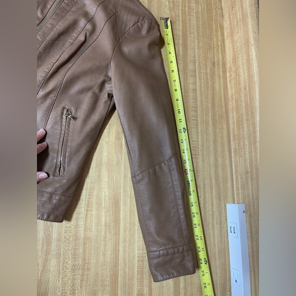 Charter club tan faux leather zipper jacket women’s size M - Picture 14 of 16